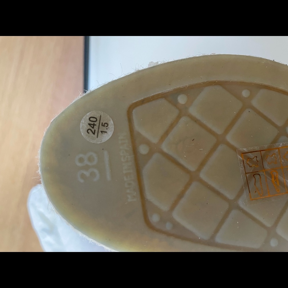 Brand New Authentic Chanel Shoes - Picture 11 of 13